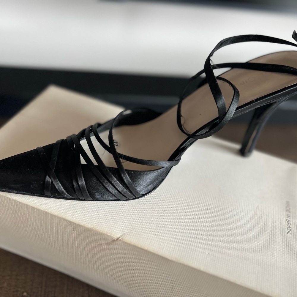 Elegant Black Strappy Women's Heels